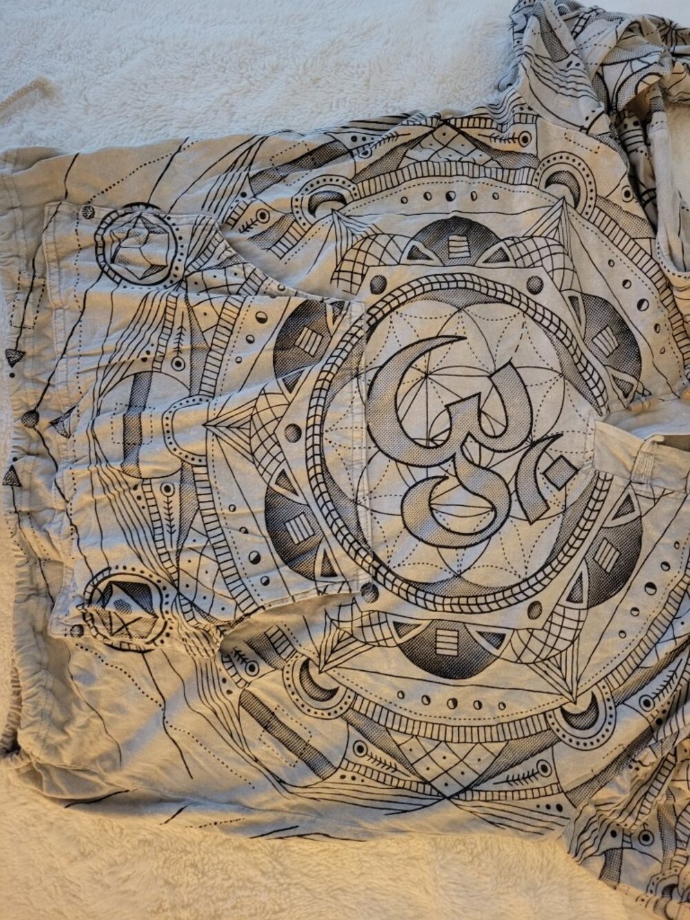 Hoody - Picture 6 of 6